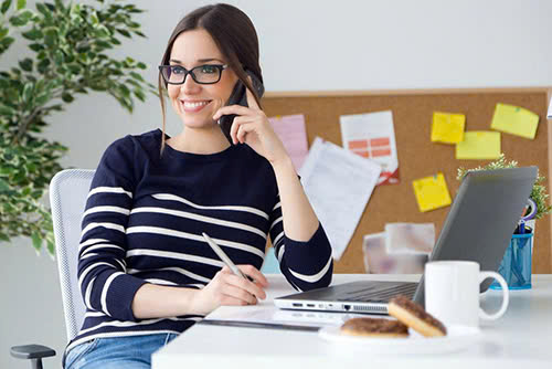 Bản tính của Girlfriend material là gì